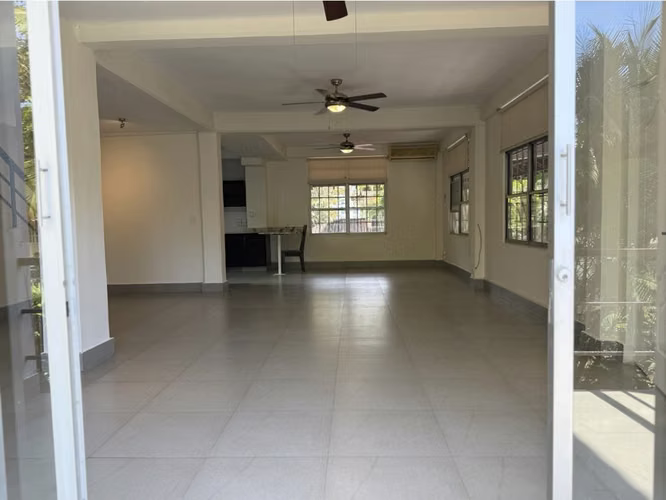 Casa de 3 Niveles en Alquiler – Clayton - MH - Imagen 15