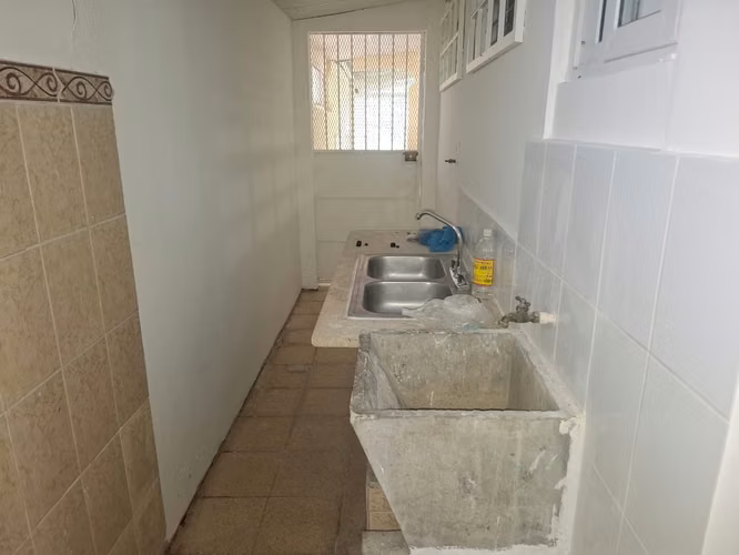 Cerca del Metro y del Machetazo en Hato Montaña - Imagen 10
