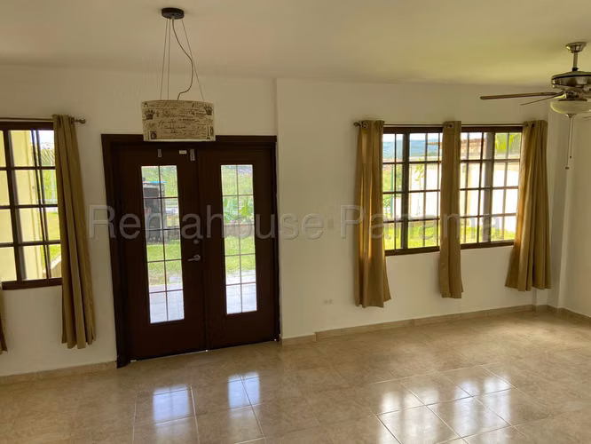 Venta de Casa en Las Cumbres Mirador del Lago Solo Cliente Directo MC