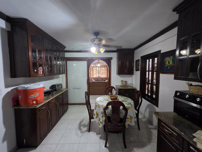 Se Vende casa en Club X, Bethania - Imagen 10