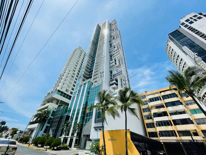 Se alquila apartamento en San Francsico Amoblado