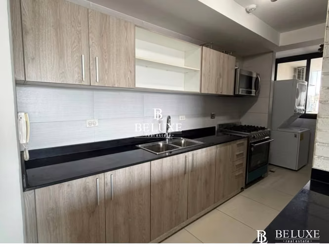 ALQUILER DE APARTAMENTO EN PH CARRERAS, EL CARMEN (6) - Imagen 8