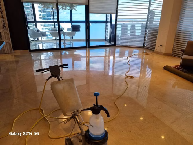 Pulido de piso, mármol, granito, porcelanato, concreto, cerámica