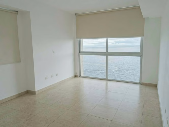 En Venta Apto en H2O Av Balboa $184,000 - Imagen 8