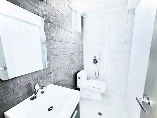 Alquiler Apartamento / PH Metropolitan Park – 78 m2 – 2 Recamaras / Nivel 32 / Vía España - Imagen 8