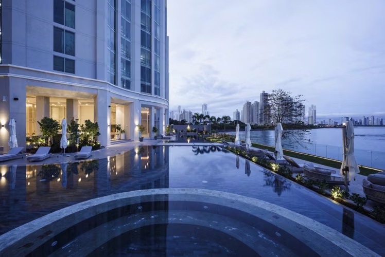 Venta de apartamentos en Pacific Point, Torre 400, Punta Pacífica. EAR - Imagen 10