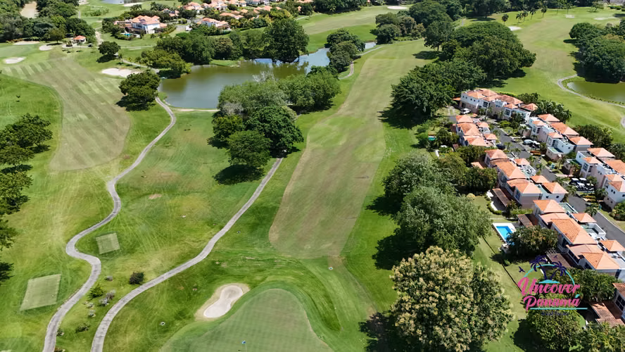 Villa en Venta en Costa Blanca Golf & Villas, Farallón – Piscina Privada y 1,559 m² de Terreno - Imagen 11