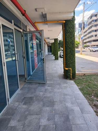 Local Comercial en Alquiler | 130 m² | Vía España - Imagen 17
