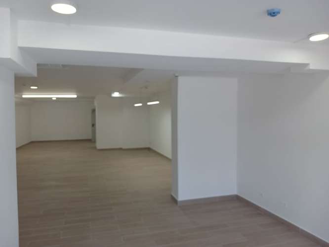 Local Comercial en Alquiler | 130 m² | Vía España - Imagen 11