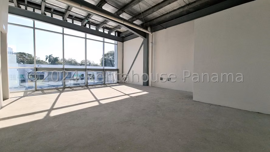 Venta de Galera en Parque Lefevre Panama V. Business C NS - Imagen 9