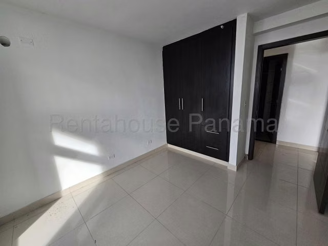 Venta de PH King's Park: ¡Precio de Liquidación! - 27GP114 - Imagen 9