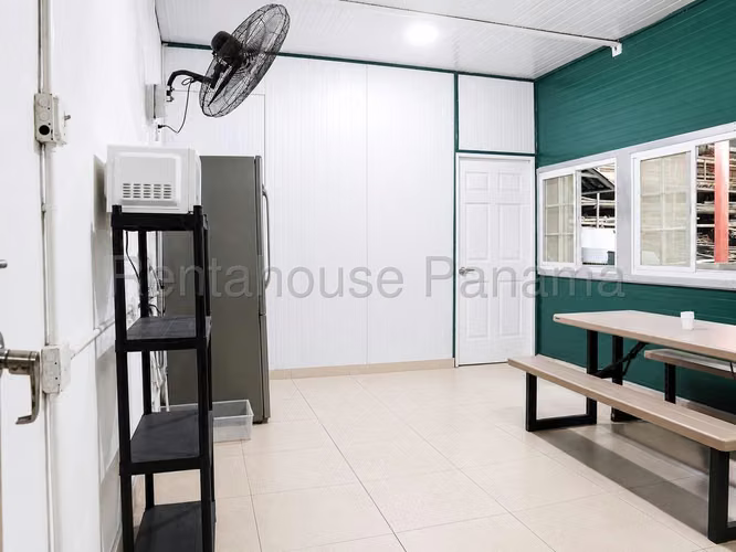 Oportunidad Venta de Galera en Juan Diaz 26YCG8179 - Imagen 9