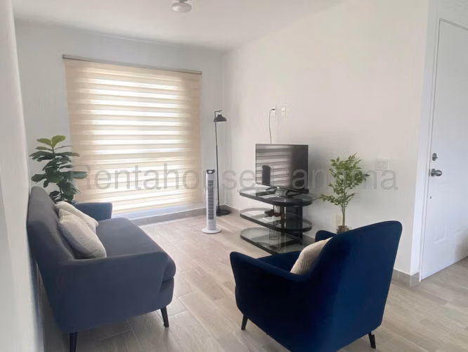 ALQUILER DE CASA EN VISTA ALEGRE ABS