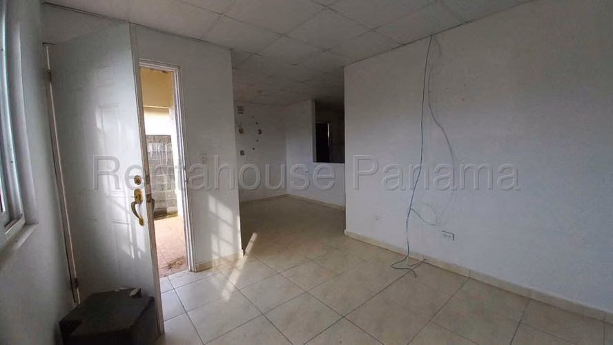 VENTA DE CASA EN ARRAIJAN ABS