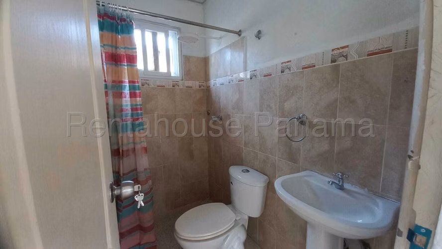 VENTA DE CASA EN ARRAIJAN ABS
