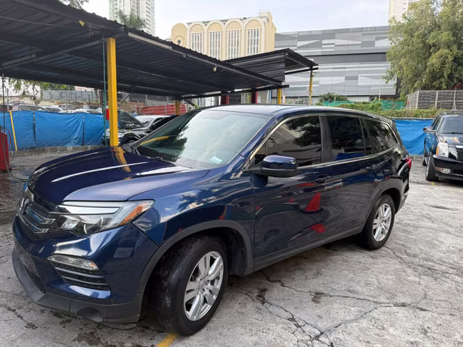 Vendo Honda Pilot 2018 en perfecto estado - Imagen 6