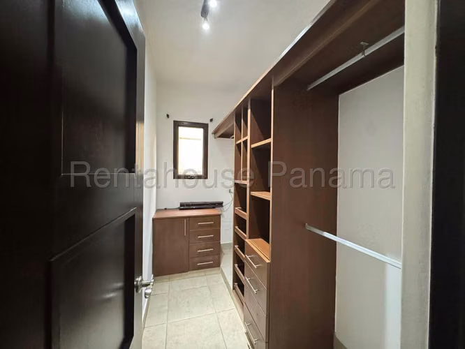 Casa en Venta en Clayton 27LDC1527 - Imagen 9