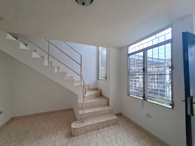 Alquiler Casa de 2 Pisos – Residencial La Estancia, Arraiján (DK)