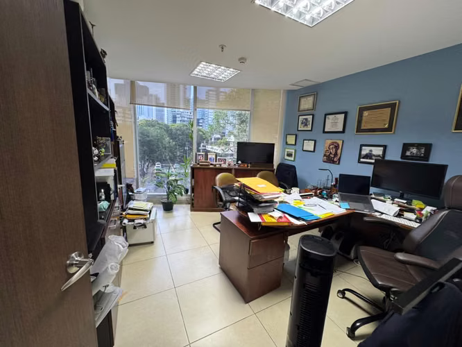 Oficinas para Venta. Bien ubicadas. Obarrio PH Denovo $ 90,000.00 - Imagen 6