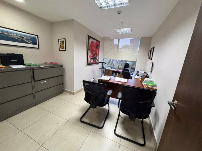 Oficinas para Venta. Bien ubicadas. Obarrio PH Denovo $ 90,000.00 - Imagen 18