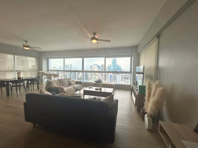 Venta de apartamento en Bellavista AK - Imagen 2