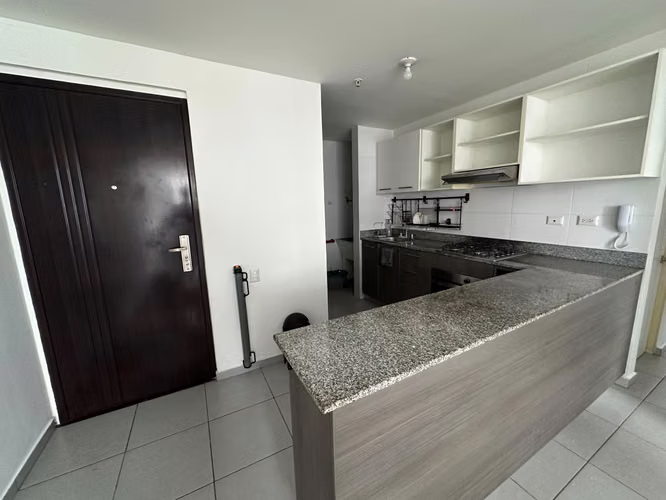 ALQUILER DE APARTAMENTO L/BLANCA EN PH AVIÑÓN TOWERS TUMBA MUERTO G.S