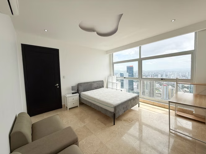 Penthouse Remodelado con Terraza en Q Tower, Punta Pacifica - Imagen 9