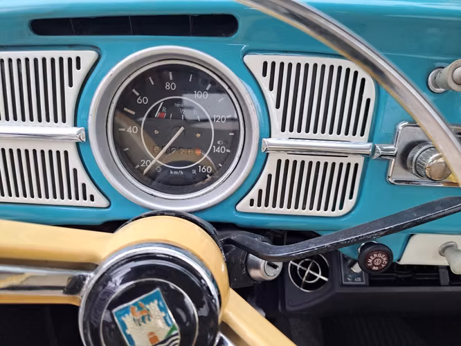 VOLKSWAGEN BEETLE AÑO 1972