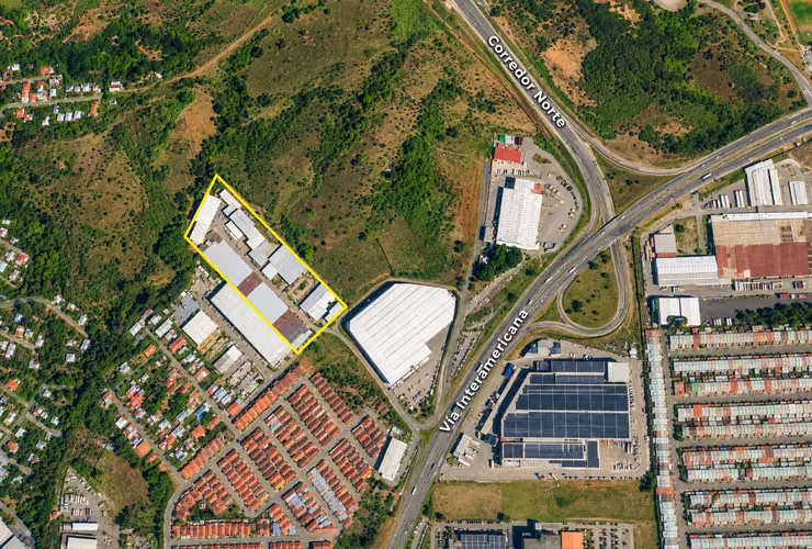 Venta de Complejo de Galeras para Inversión, 26,550m2 de terreno