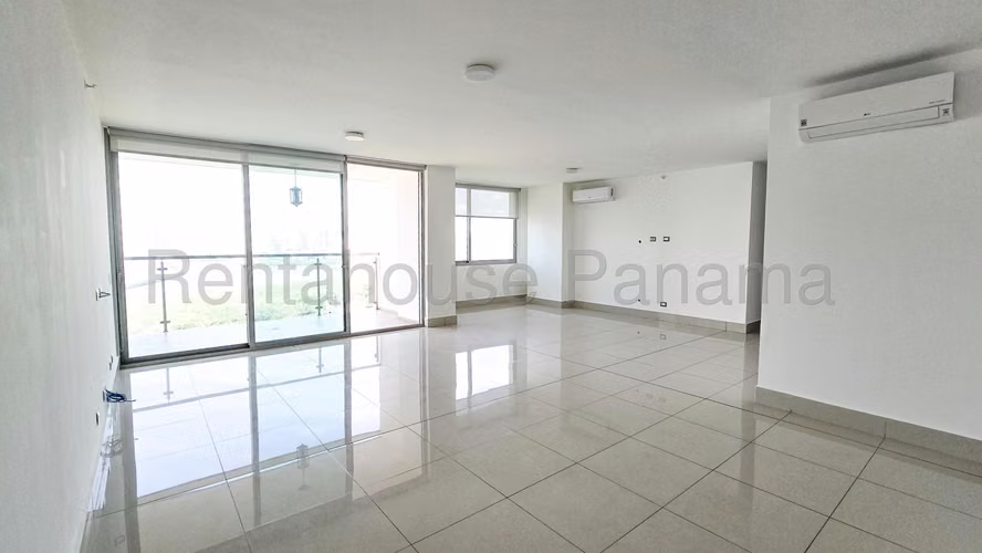 Moderno Apartamento en Venta en Costa del Este 27PPM1533