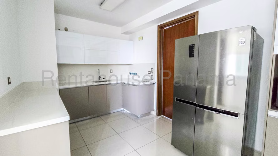 Moderno Apartamento en Venta en Costa del Este 27PPM1533 - Imagen 5
