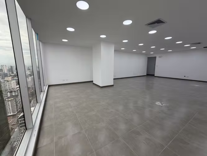 OFICINA EN ALQUILER – PH ATRIUM, CIUDAD DE PANAMÁ - Imagen 5