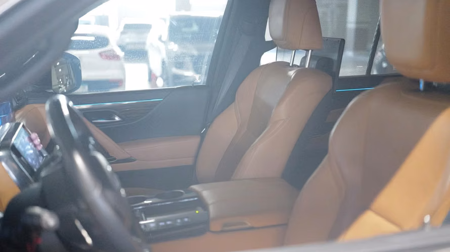 LEXUS LX 600 AÑO 2023 - Imagen 7