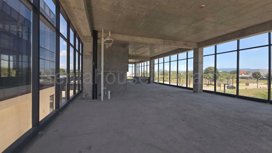 Estrene Edificio Independiente de 826 m² en Venta en Santa María 26PPM5616 - Imagen 8