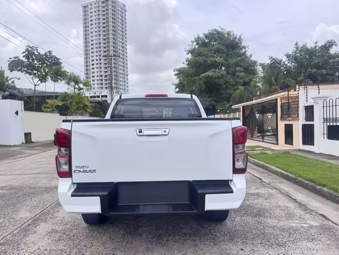 Isuzu Dmax 2024 AUTOMATICO