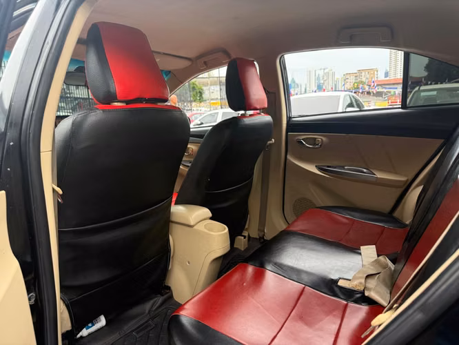 Toyota Yaris 2014 - Imagen 6