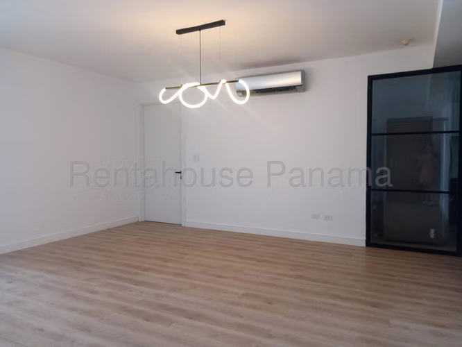 Vendo Apartamento en Costa del Este LC27-1494 - Imagen 2