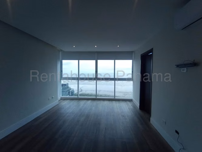 Vendo Apartamento en Costa del Este LC27-1495 - Imagen 11