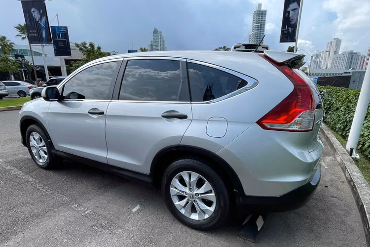 HONDA CR-V LX 4x2 2014 | MENOS DE 20,000 KM ORIGINALES | Sin accidentes