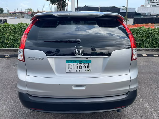 HONDA CR-V LX 4x2 2014 | MENOS DE 20,000 KM ORIGINALES | Sin accidentes