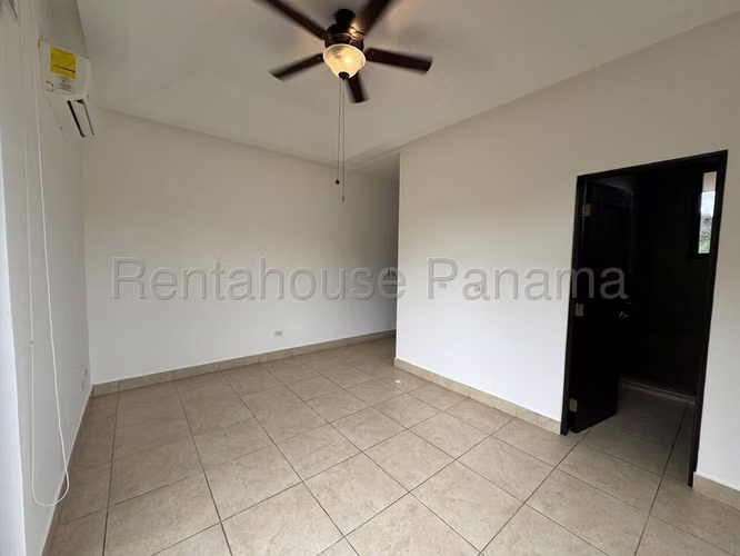 Se Vende Casa en Clayton MDV27-1527 - Imagen 17