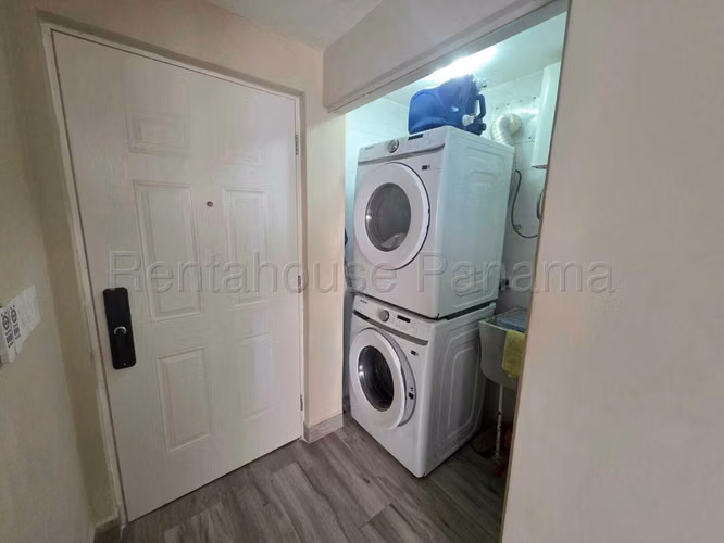 Se Vende Apartamento en Edison Park YDU - Imagen 14