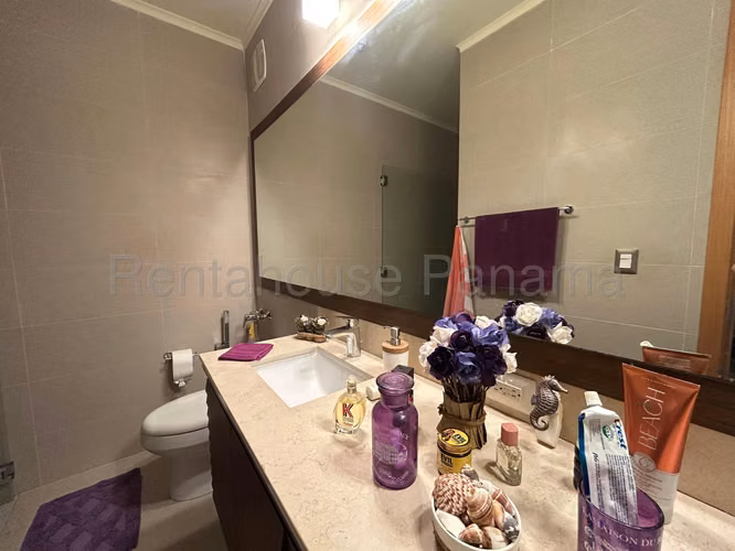 Se Alquila Apartamento en San Carlos YDU