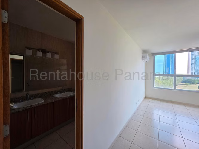 Se Alquila Apartamento en Costa del Este YDU - Imagen 13
