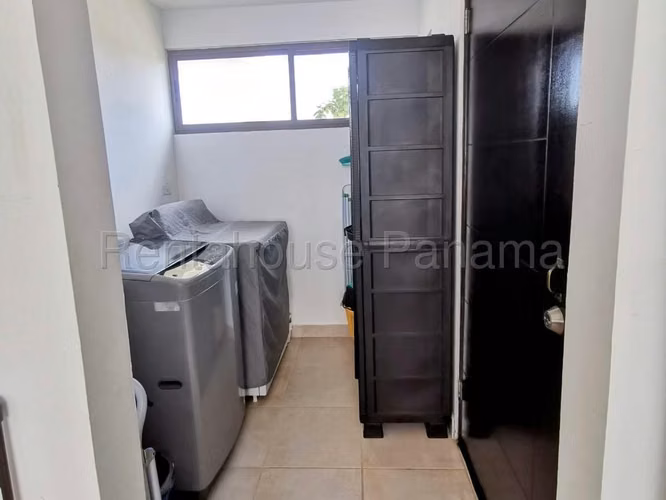 Se Alquila Casa en San Carlos YDU