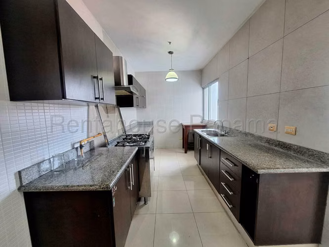 Se Vende Apartamento en San Francisco YDU - Imagen 5