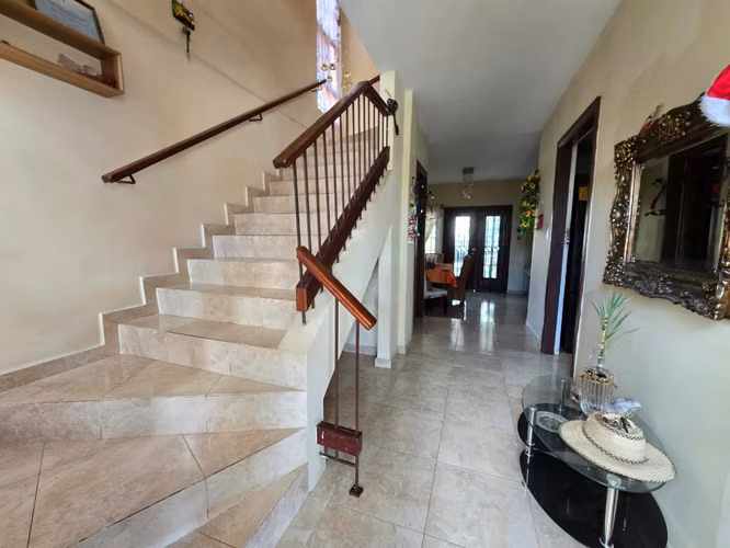SE VENDE CASA EN MIRADOR DEL LAGO, CON GARITA DE SEGURIDAD - Imagen 2