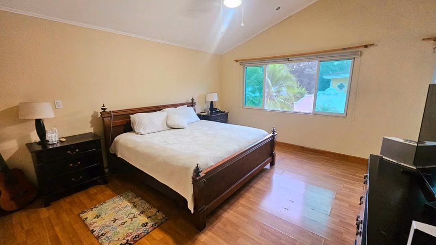 Casa en alquiler completamente amoblada – Ancón | Amplitud, comodidad y entorno natural. - Imagen 9
