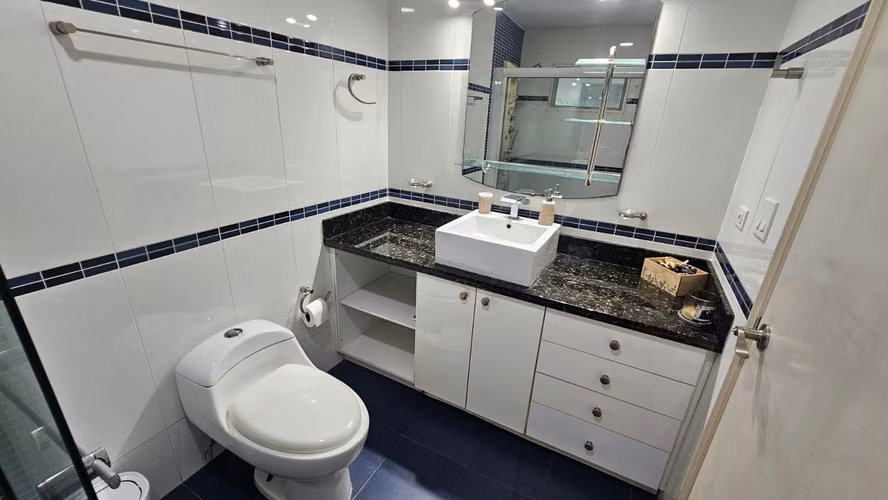 Casa en alquiler completamente amoblada – Ancón | Amplitud, comodidad y entorno natural. - Imagen 12