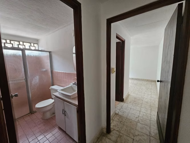  CASA COMERCIAL EN VENTA – LOS ÁNGELES - Imagen 15